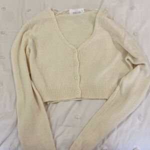 Double zero spicy small cream cropped sweater